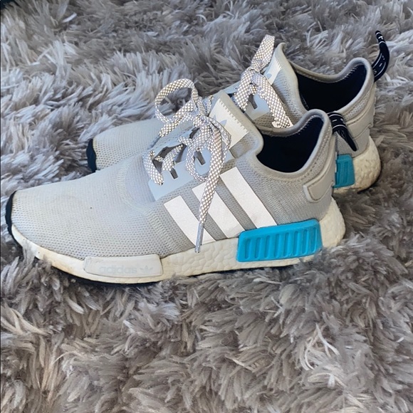 adidas Shoes - Adidas NMD_R1